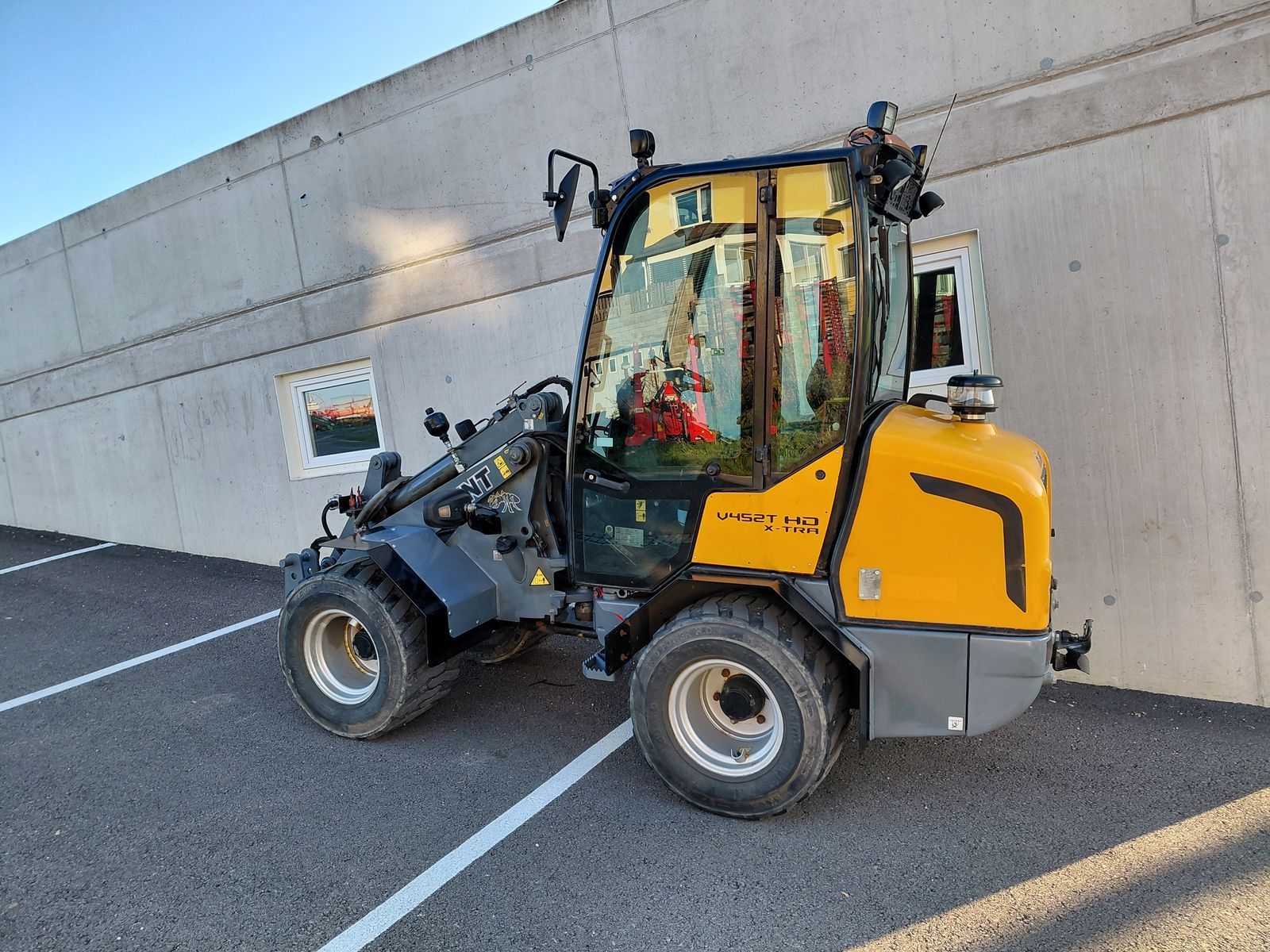 Giant v 452 t hd Ładowarka kołowa 35 500 €