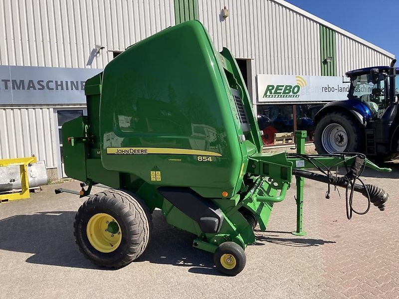 John Deere 854 Baler €16,500