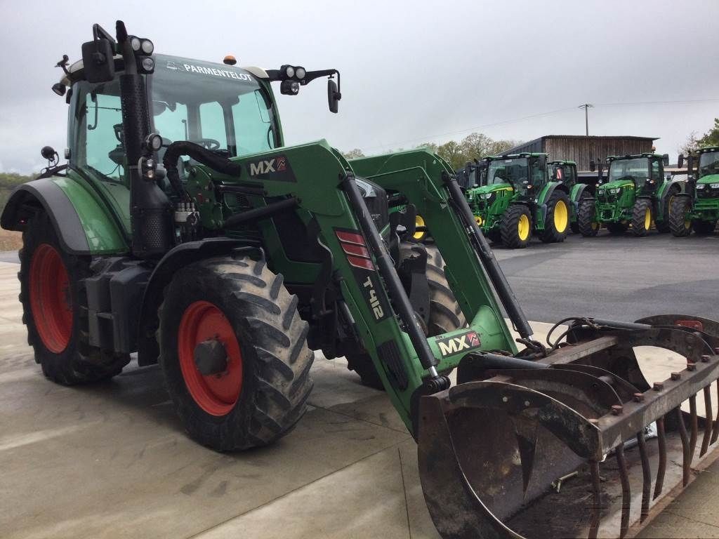 E-FARM: Fendt 512 Vario Power - Tractor - id IGLHIAN - 76.900 EUR - Anul: 2014 - Citeste ore: 4.865,Muterea motorului: 120,Franța