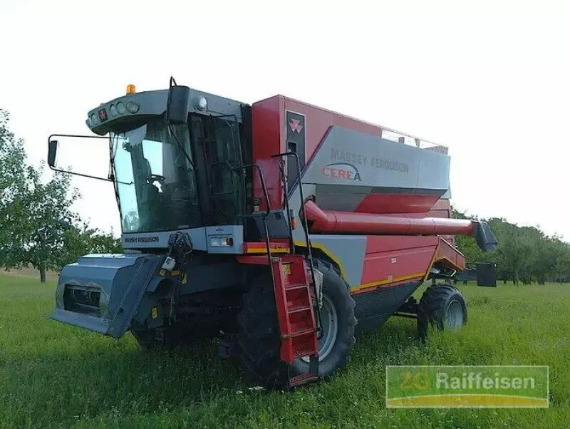 E-FARM: Massey Ferguson 7256 auto level - Kombajn zbożowy - id DILR4NN - 41 176 € - Rok produkcji: 2005 - Motogodziny: 2 111,Moc silnika: 280,Niemcy