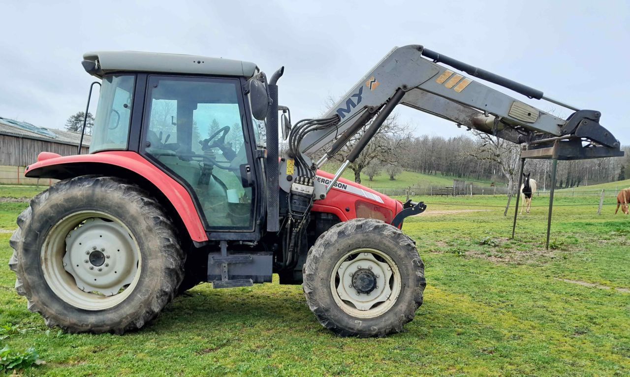 Massey Ferguson 5445 Traktor 26 000 €