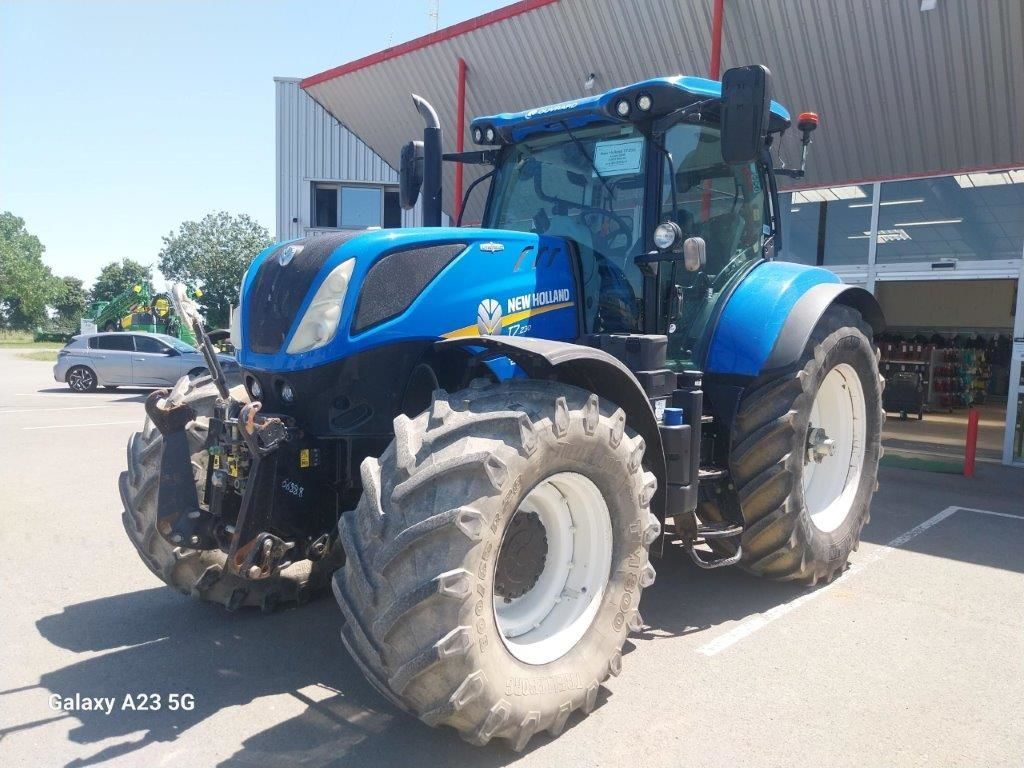 New Holland T7.230 Tractor €66,000