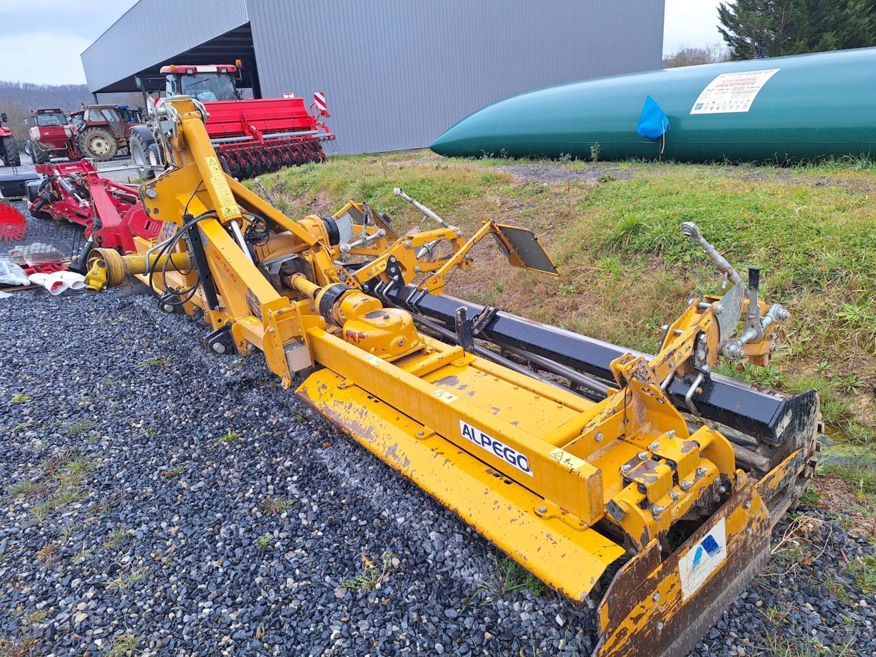 E-FARM: Alpego dk 600 - Herse rotative - id JTEIITA - 18 500 € - Année: 2013 - France