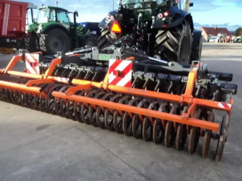 E-FARM: MANDAM déchaumeur à disques - Coltivatore - id YBANGNQ - 18.000 € - Anno di costruzione: 2023 - Francia