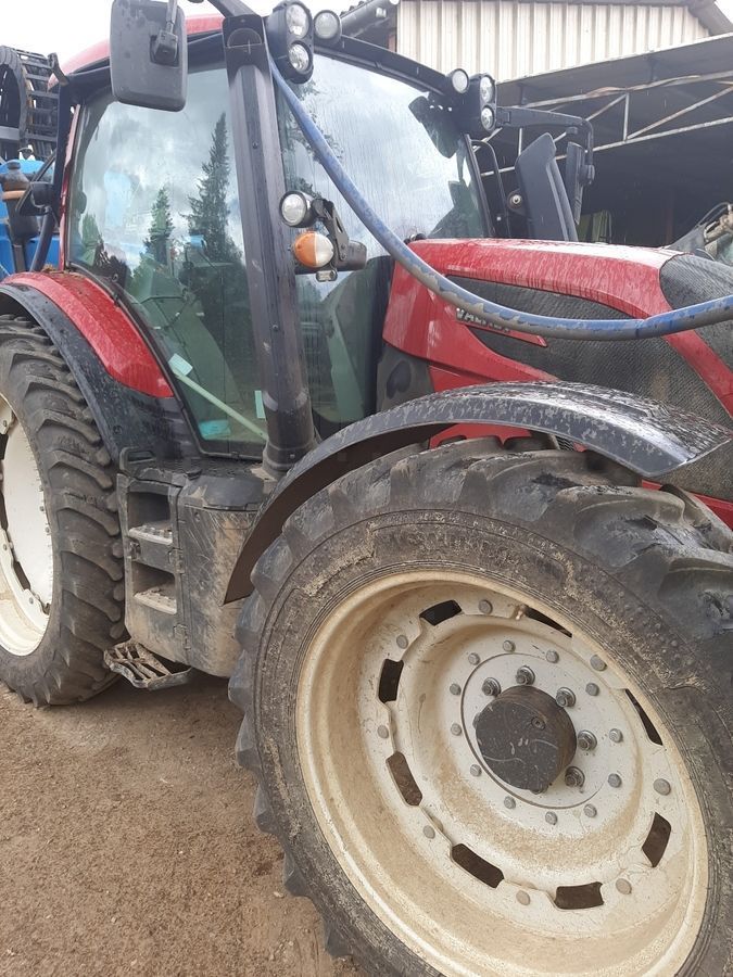 E-FARM: Valtra N134 Versu - Tracteur - id J4YED3S - Année: 2020 - Lecture du nombre d'heure: 3 100,Puissance du moteur (chevaux): 135,France