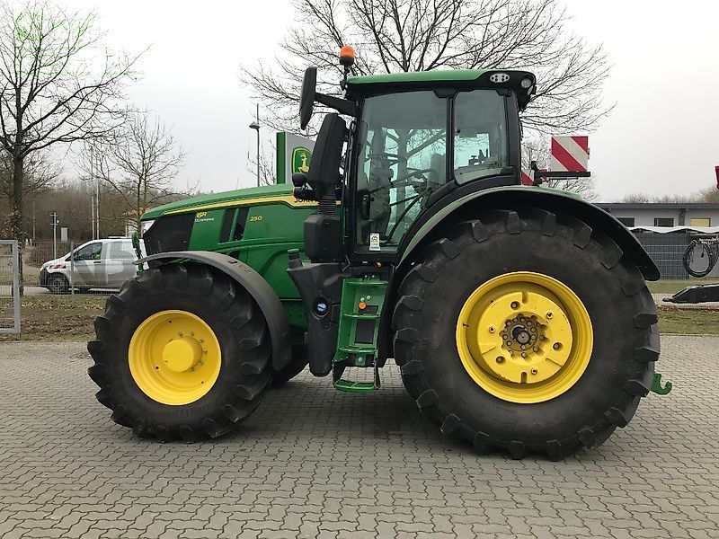 John Deere 6R 250 Tractor €185,000