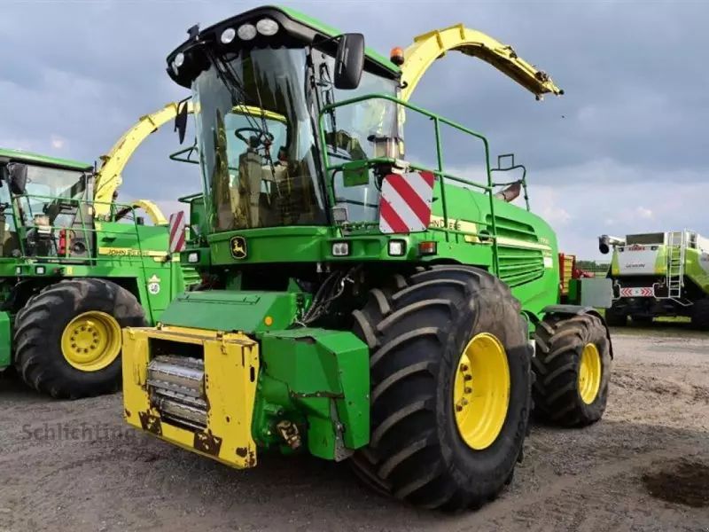 E-FARM: John Deere 7750 i - Self propelled forage harvester - id AMKXJKH - €95,000 - Year of construction: 2010 - Engine hours: 2,612,Engine power (HP): 620,Germany