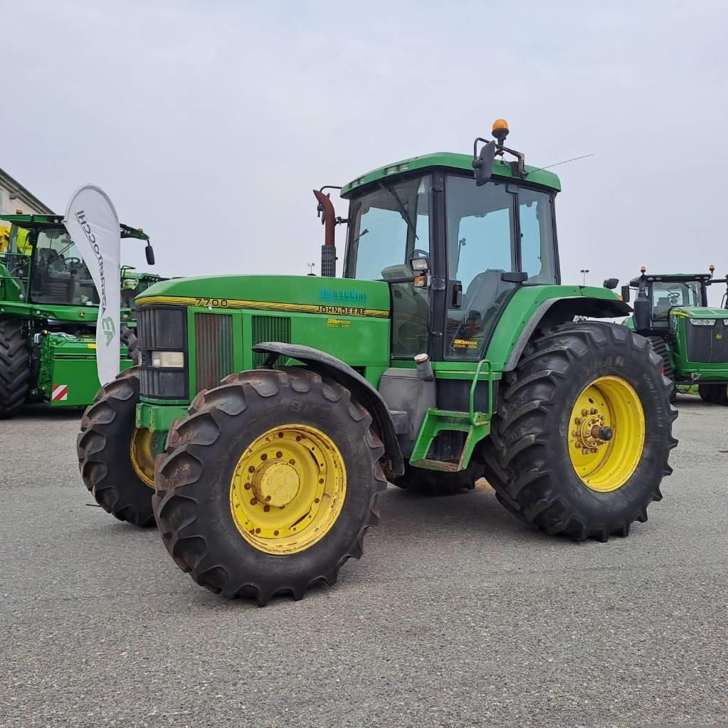 E-FARM: John Deere 7700 - Tractor - id TNHQEWX - 28.000 € - Año: 1999 - Horas: 7.700,Potencia del motor: 150,Italia