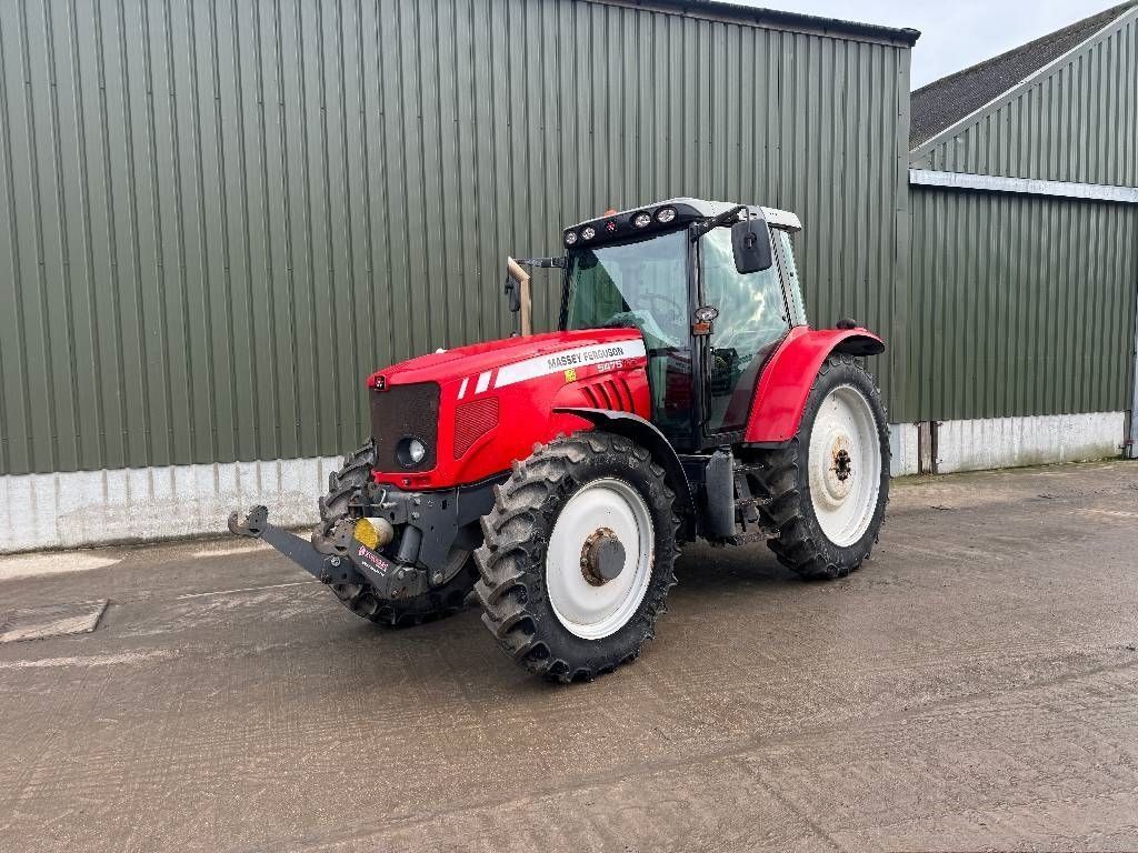 E-FARM: Massey Ferguson 5475 - Tractor - id VBLPMED - €29,236 - Year of construction: 2010 - Engine hours: 6,871,United Kingdom