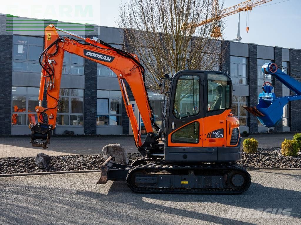 Doosan dx 63-3 Mini excavadora  39.900 €