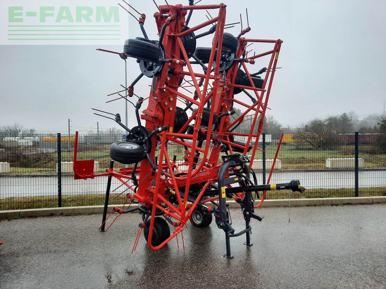 E-FARM: SIP spider 1100/10 - Tedder - id PMIACMP - 21 800 € - Rok výroby: 2023 - Francie