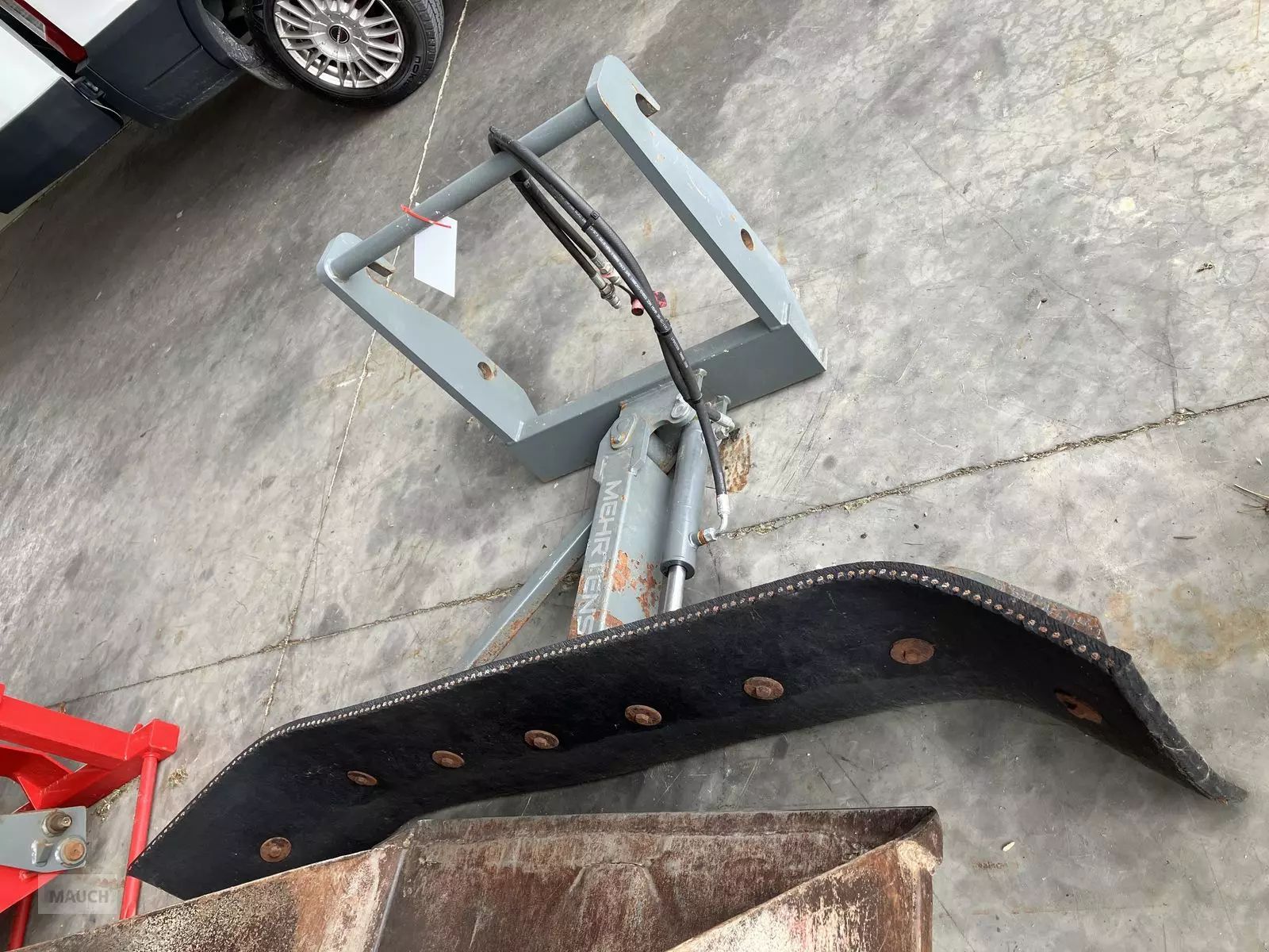 E-FARM: mehrtens gummischieber 1800mm hydraulisch - Adjunto - id A224XAH - 1250 € - Austria