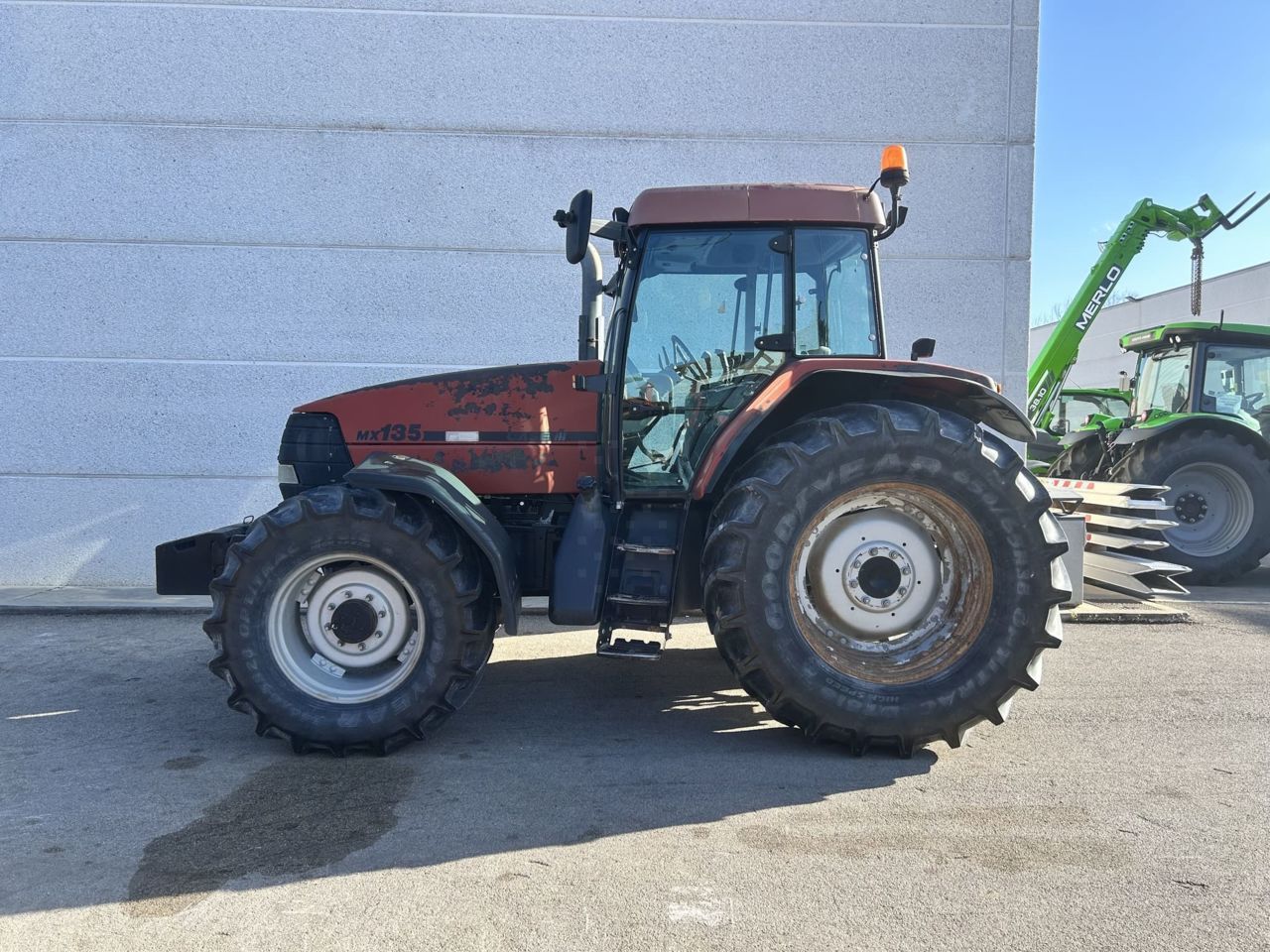 Case IH MX 135 Tractor €19,900
