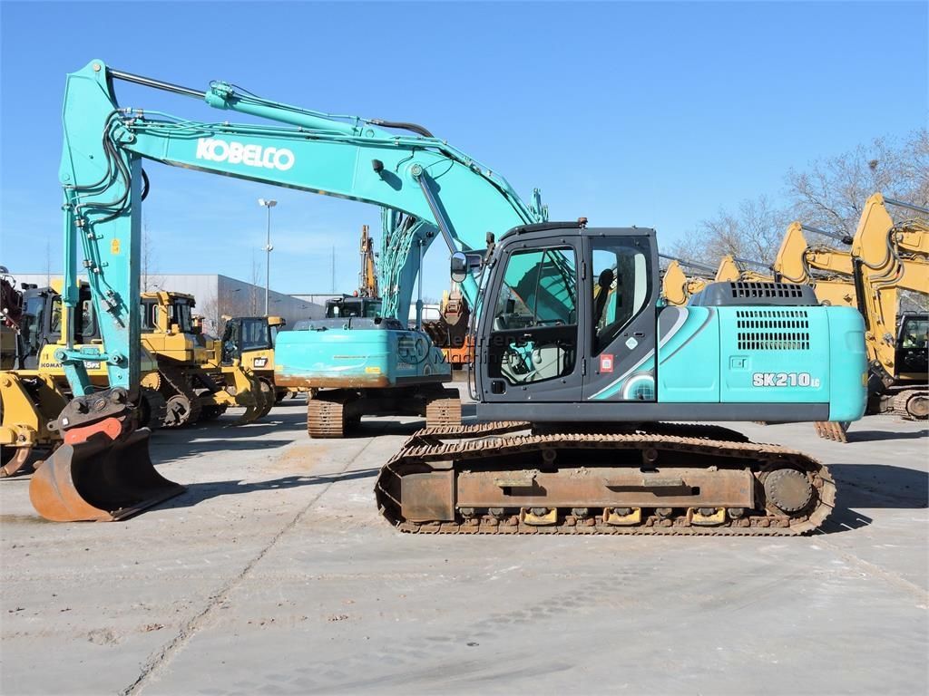 Kobelco sk210 Lánctalpas kotrógép 49 600 EUR