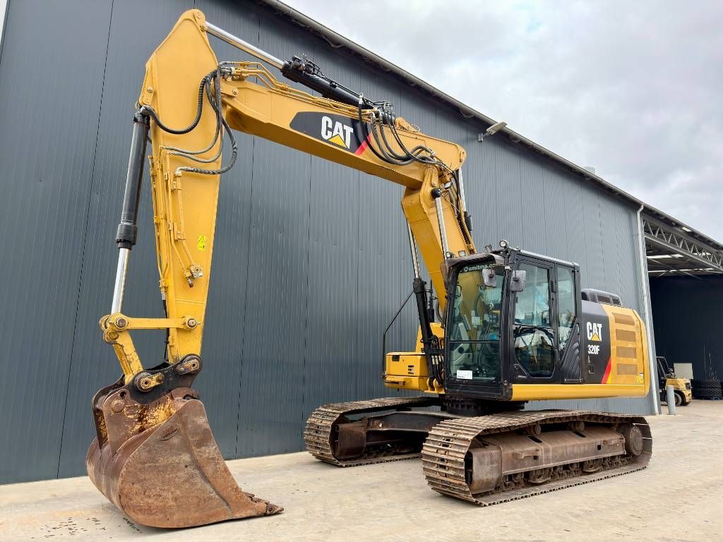 Caterpillar 320fl va Vikšrinis ekskavatorius 58 500 €