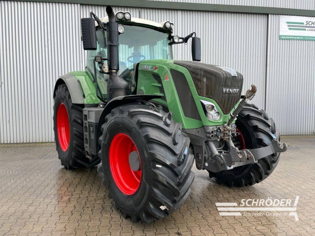 Fendt 826 Vario Profi Plus Traktor 74.885 €