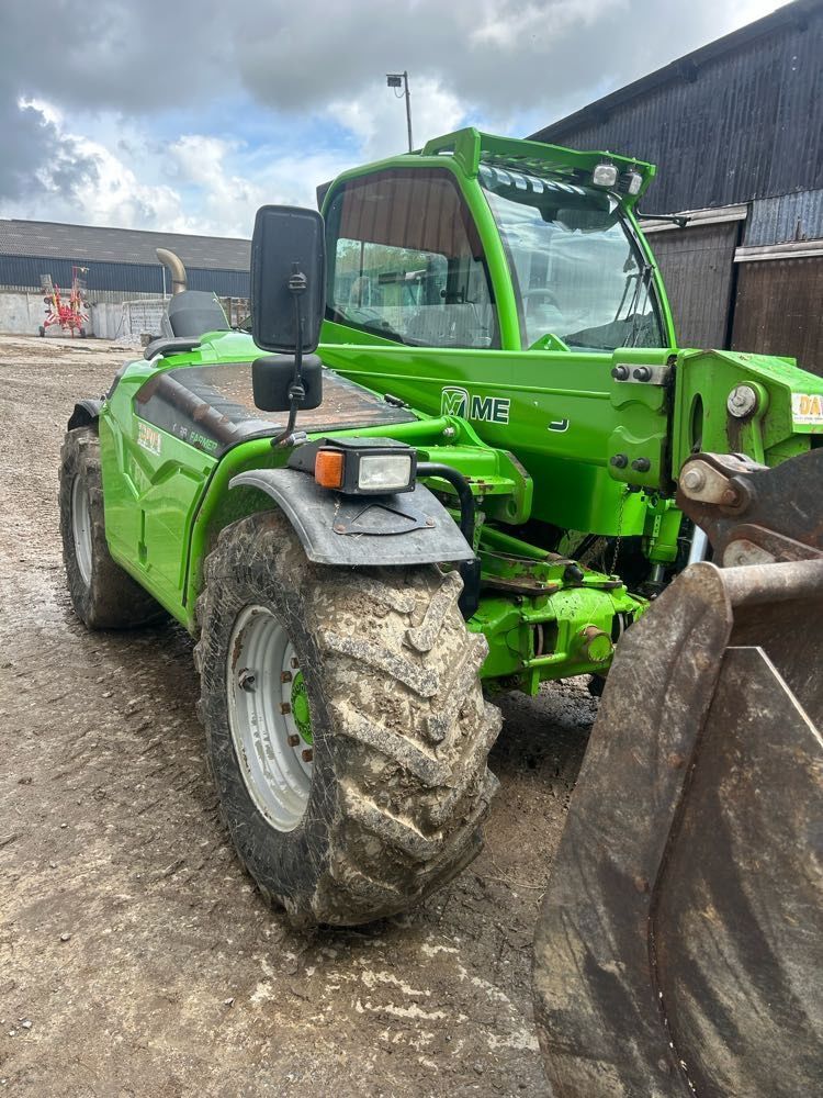 Merlo tf42.7 cs tt Ładowacz teleskopowy 44 000 €