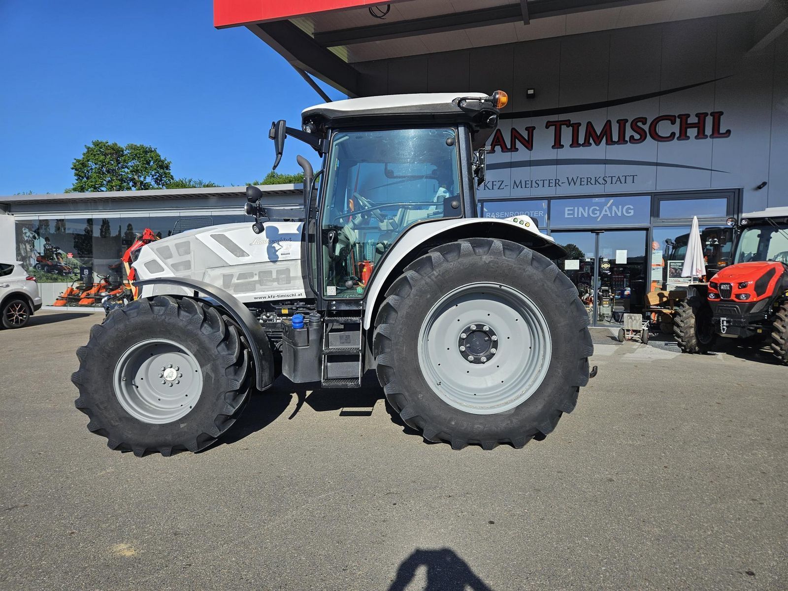 Lamborghini Spark R 125 Tractor