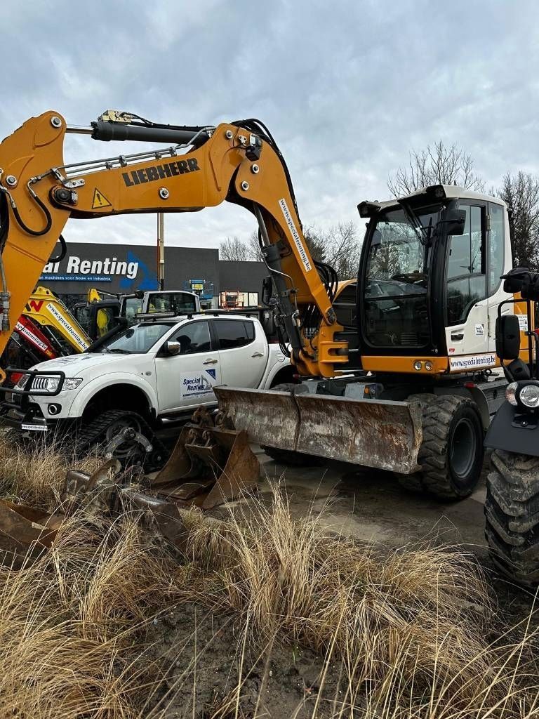 Liebherr 910 compact Radbagger 96.000 €