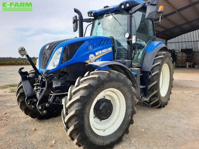 E-FARM: New Holland T6.145 - Tractor - id NVNZUEJ - €79,000 - Year of construction: 2021 - Engine hours: 445,Engine power (HP): 120,France