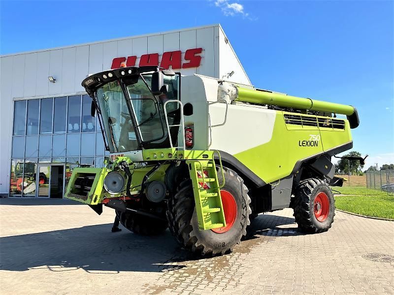 E-FARM: Claas Lexion 750 - Combine harvester - id CQHYBCZ - €177,492 - Year of construction: 2018 - Engine hours: 1,603,Engine power (HP): 435,Poland