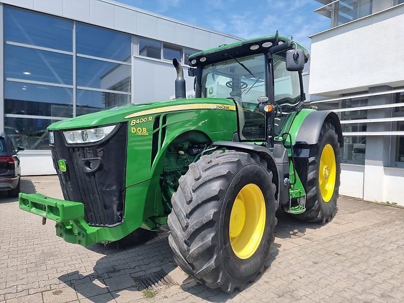E-FARM: John Deere 8400 R - Tractor - id HEYDMDU - €146,900 - Year of construction: 2017 - Engine hours: 8,410,Engine power (HP): 400,Germany