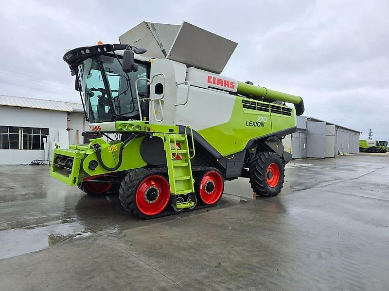 Claas Lexion 770 Combine harvester €139,500