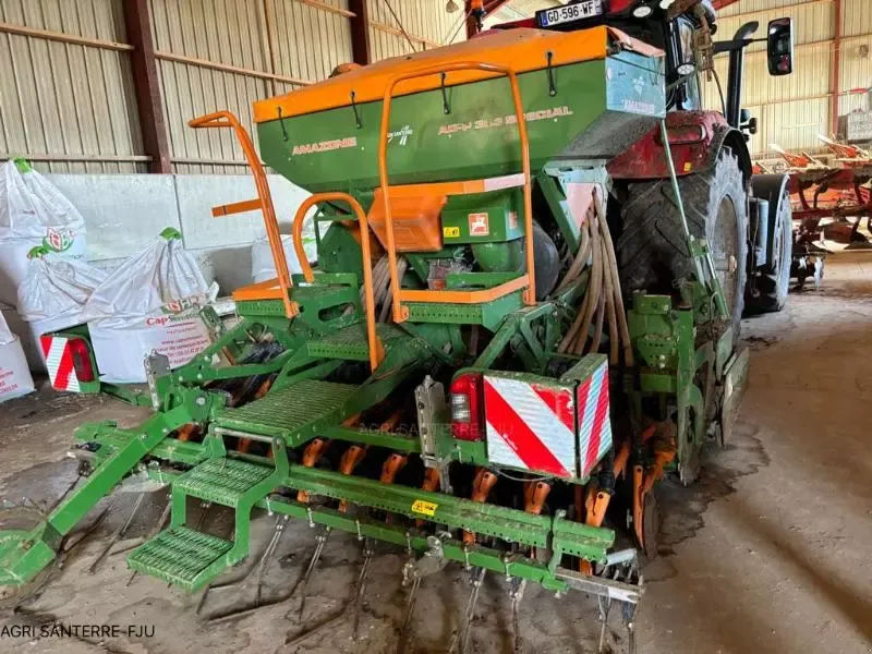 E-FARM: Amazone adp - Combinación de taladradoras - id XGSEJVW - 17.000 € - Año: 2014 - Potencia del motor: 220,Francia