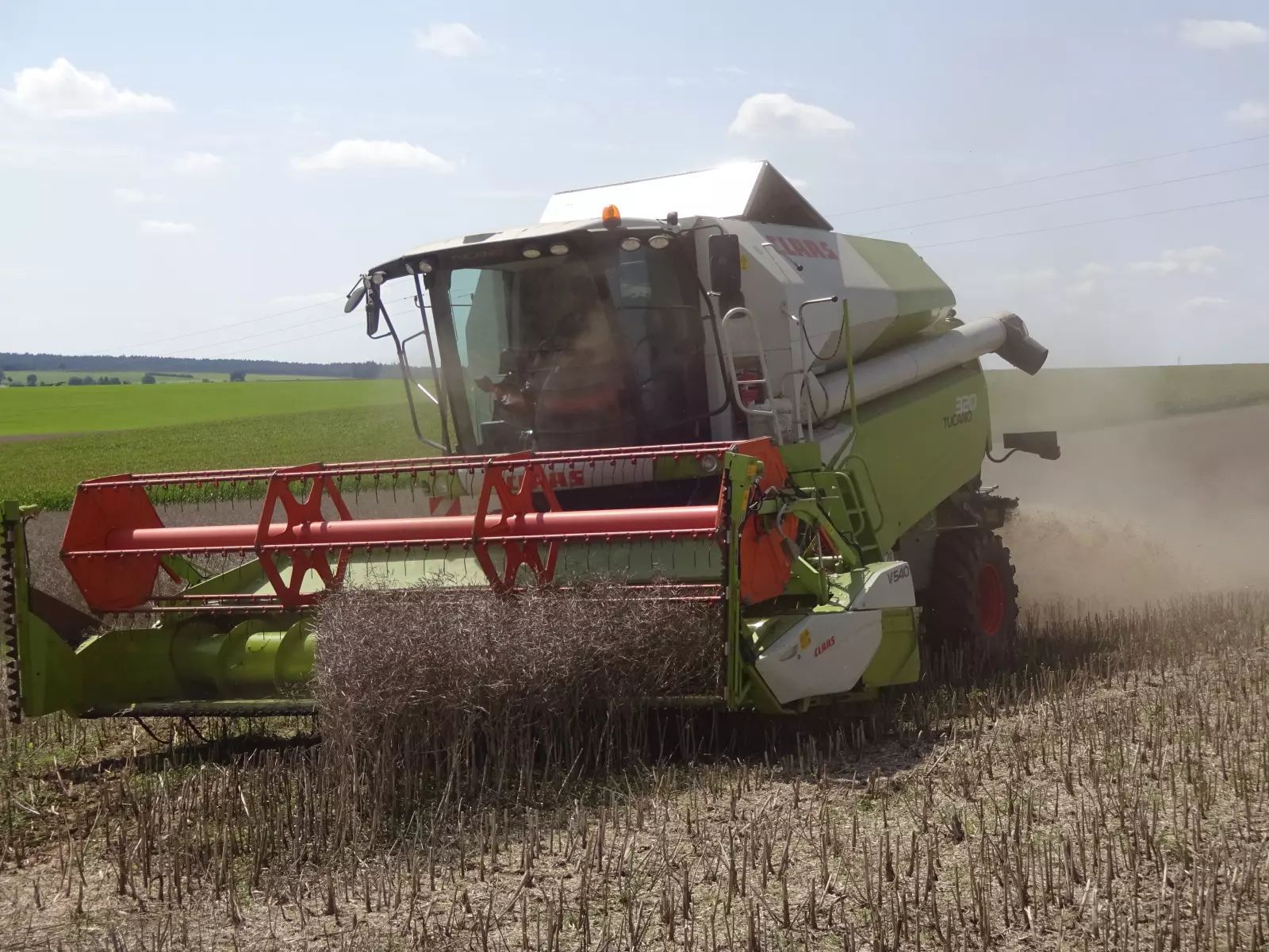 Claas Tucano 320 Combină de recoltat