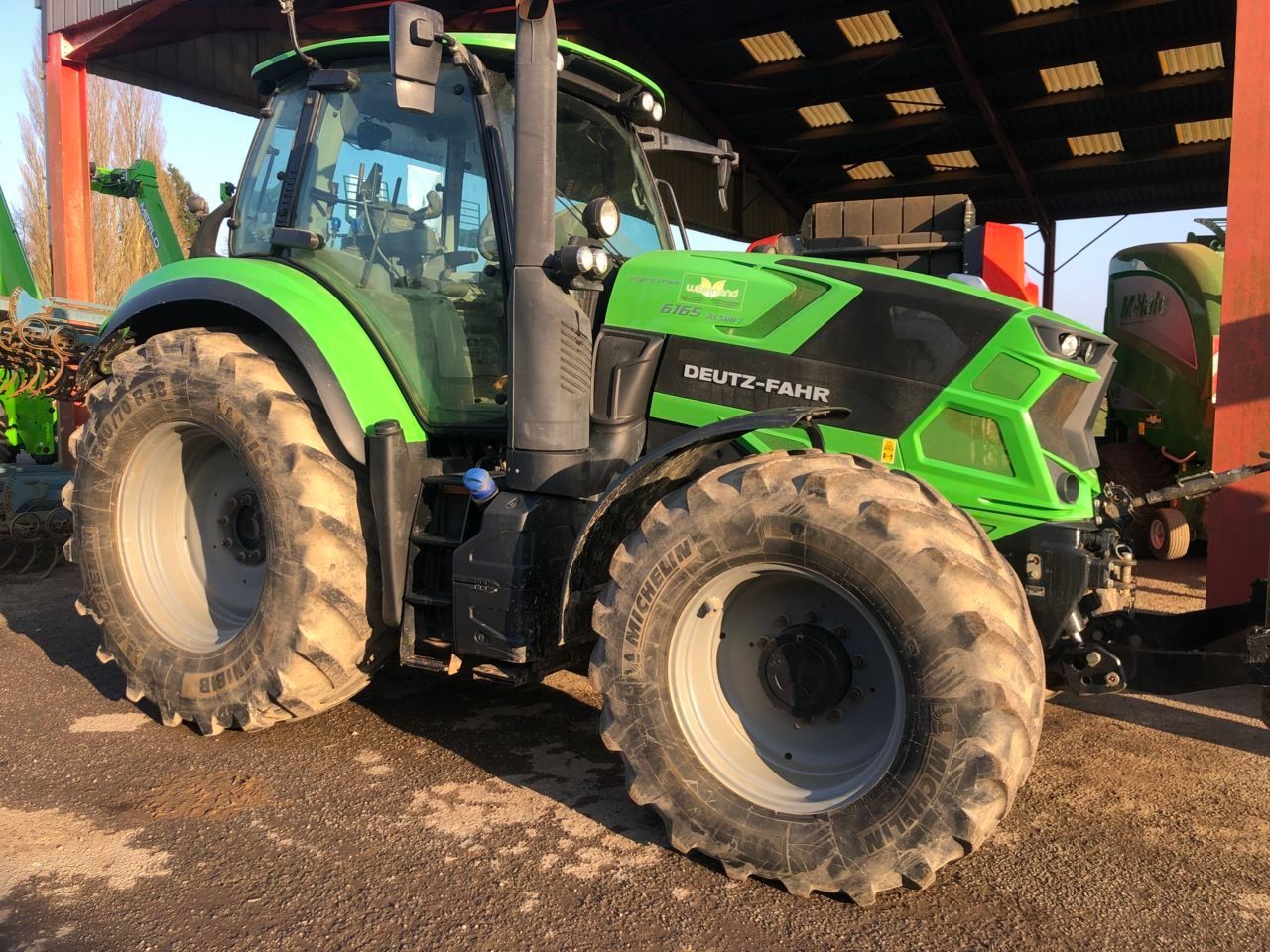 E-FARM: Deutz-Fahr Agrotron 6165 - Tracteur - id NYEGPIS - Année: 2020 - Lecture du nombre d'heure: 3 700,Puissance du moteur (chevaux): 165,France