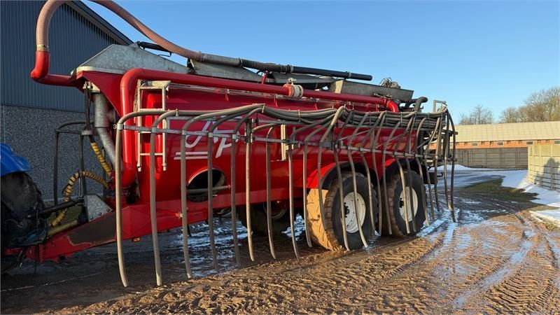 ap Cisterna para estiércol 12.045 €