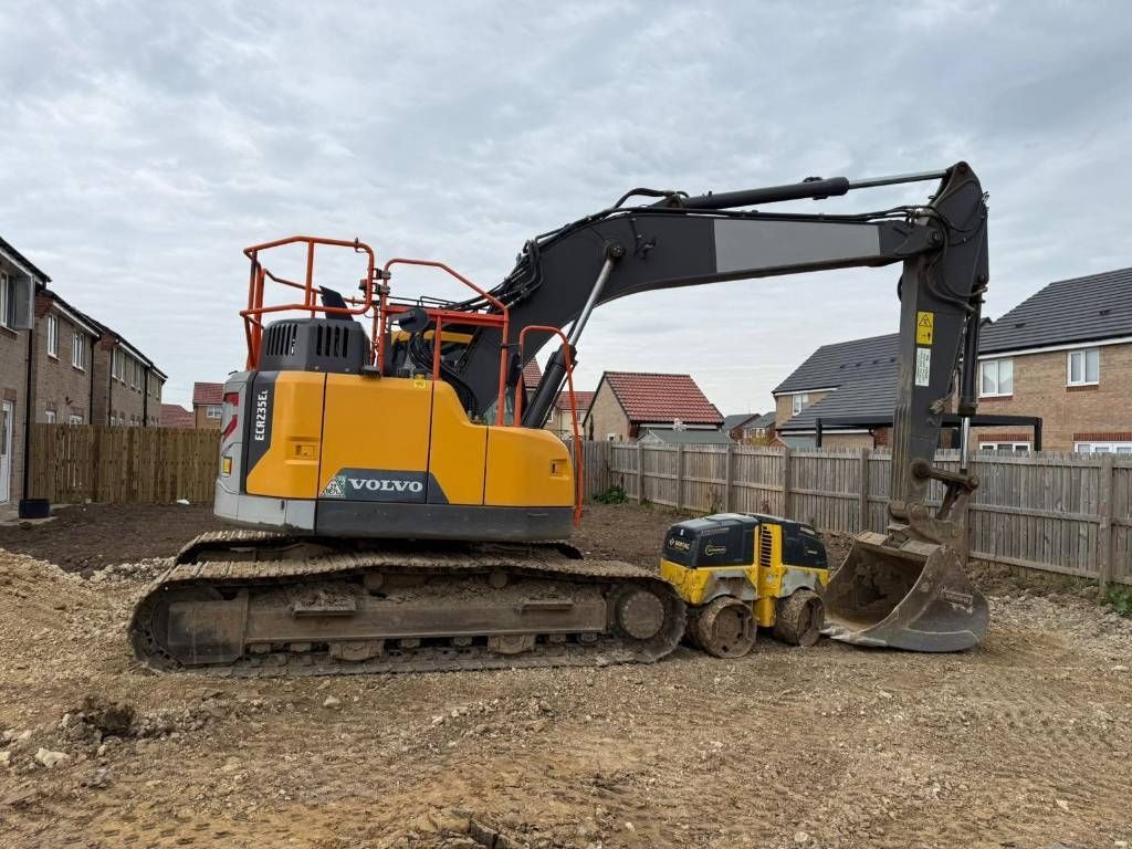 VOLVO ecr 235 el Raupenbagger 98.295 €