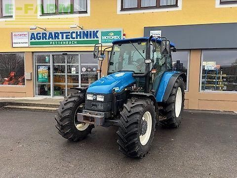 New Holland TL 80 Tractor €23,900