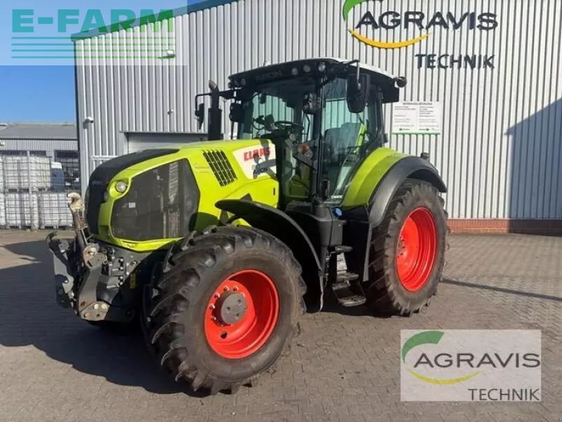 Claas Axion 810 Trattore 61.900 €