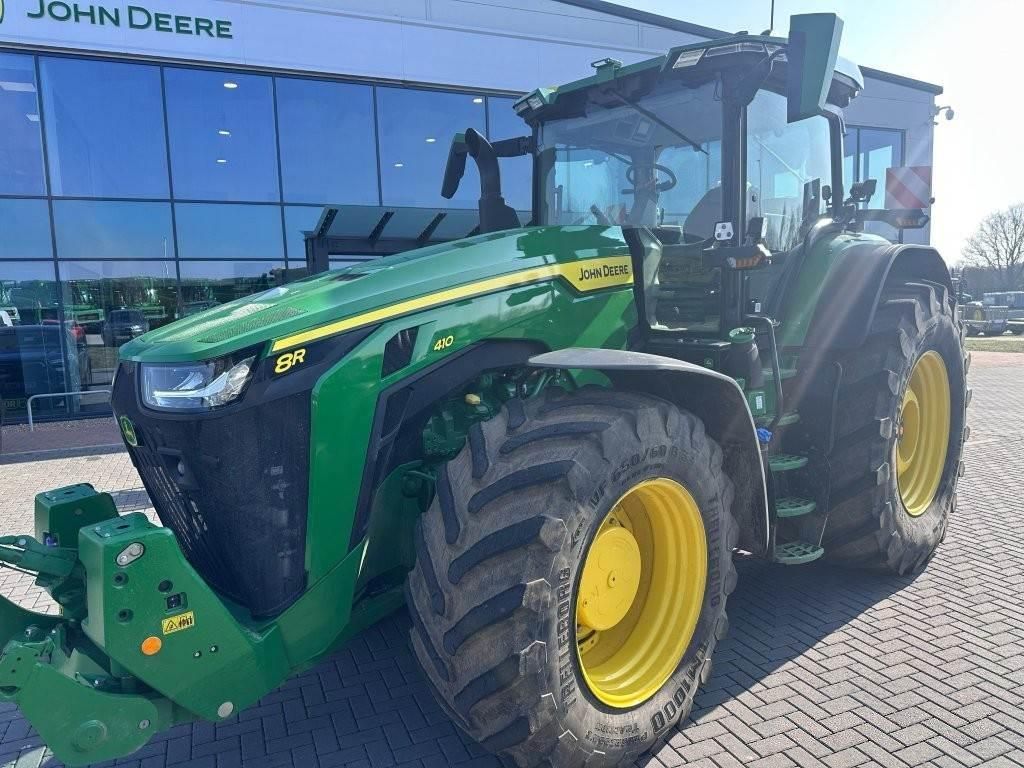 E-FARM: John Deere 8R 410 - Traktor - id BZG9M6G - 242 388 € - Rok produkcji: 2023 - Motogodziny: 1550,Zjednoczone Królestwo