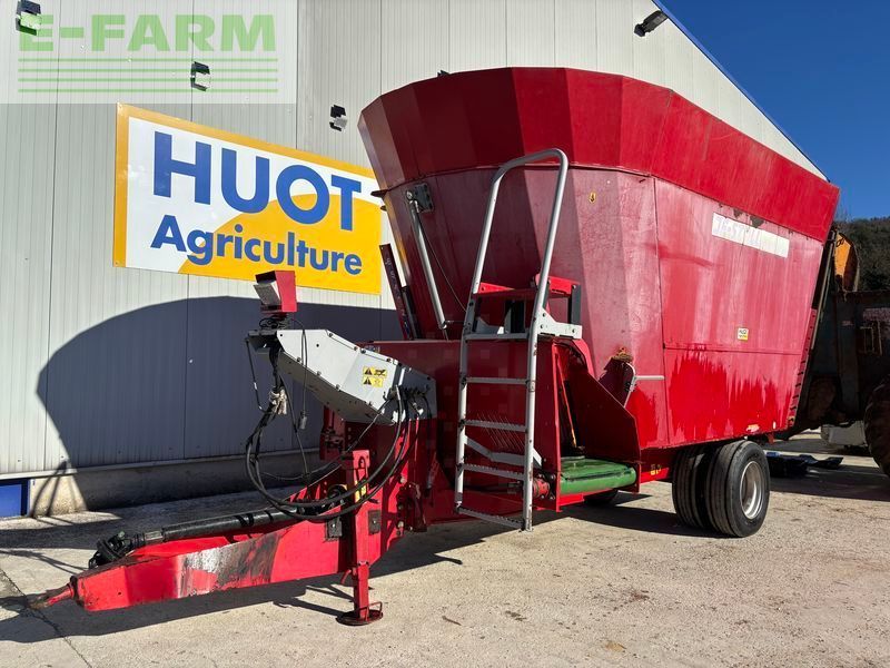 JF Stoll vm 16 Mixer feeder €12,000