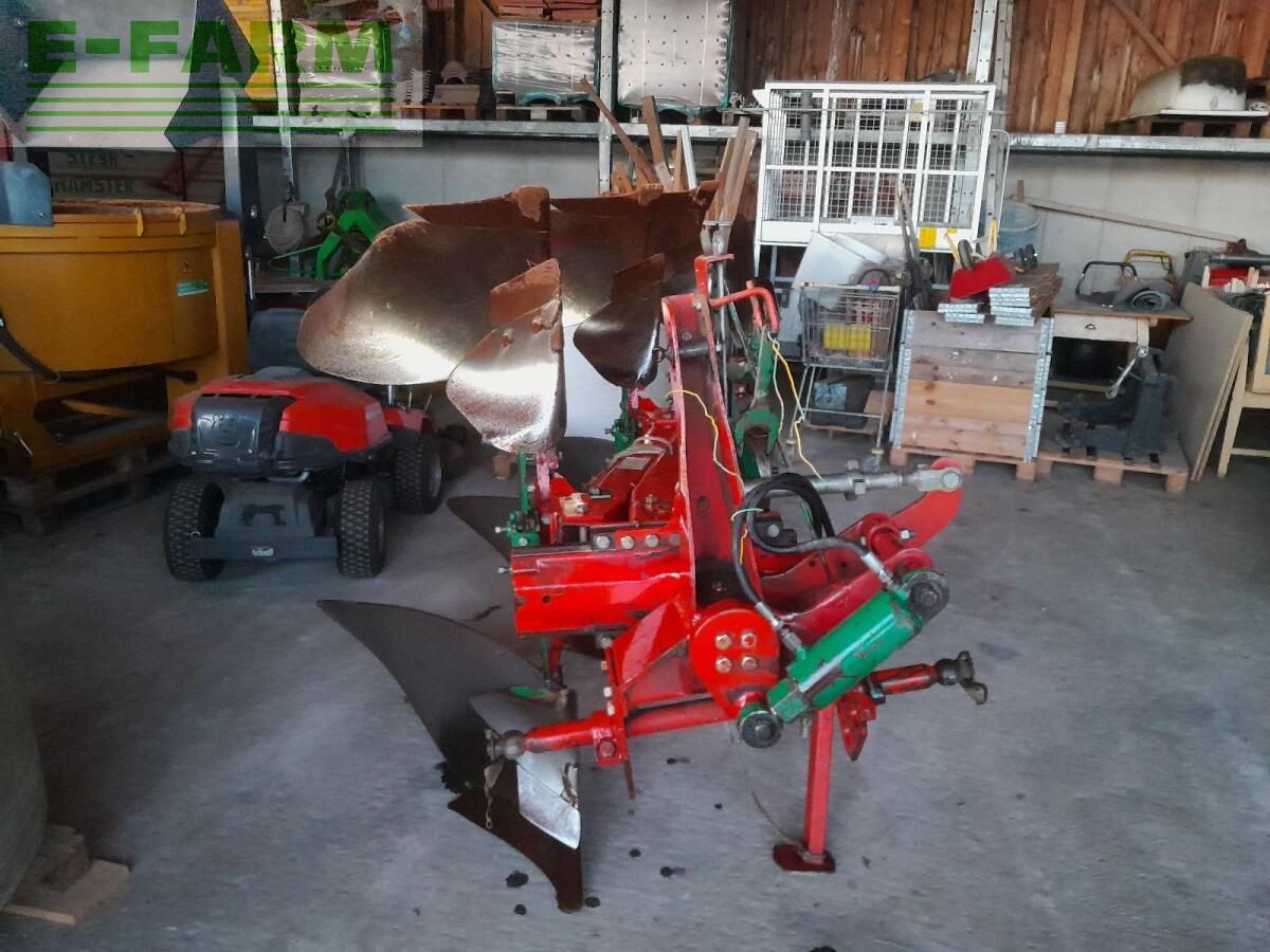 Kverneland Pług 5800 €