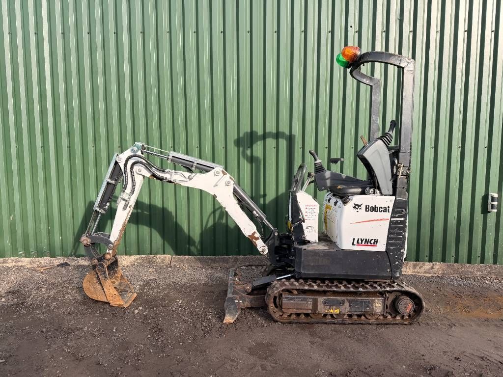 Bobcat e 10z Mini excavadora  11.736 €