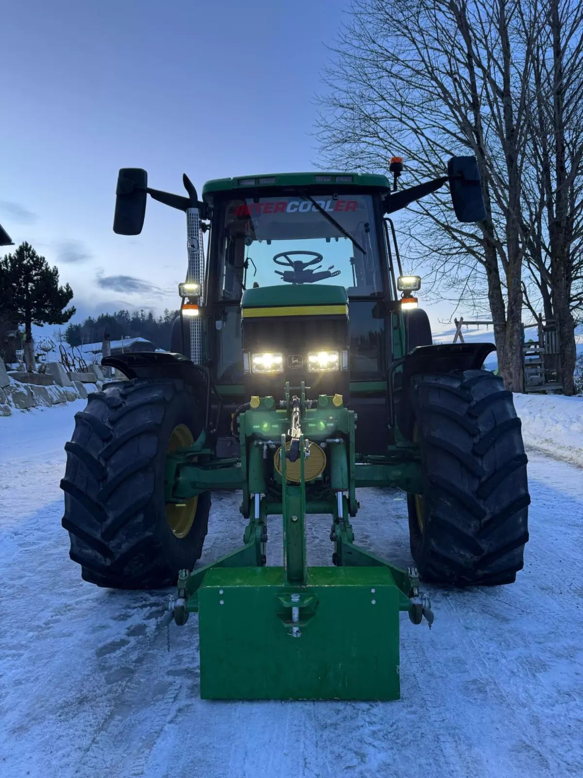 John Deere 6310 Premium Traktor 44 999 €