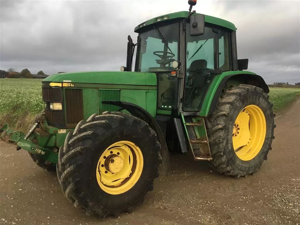 John Deere 6610 Tractor 21.402 €