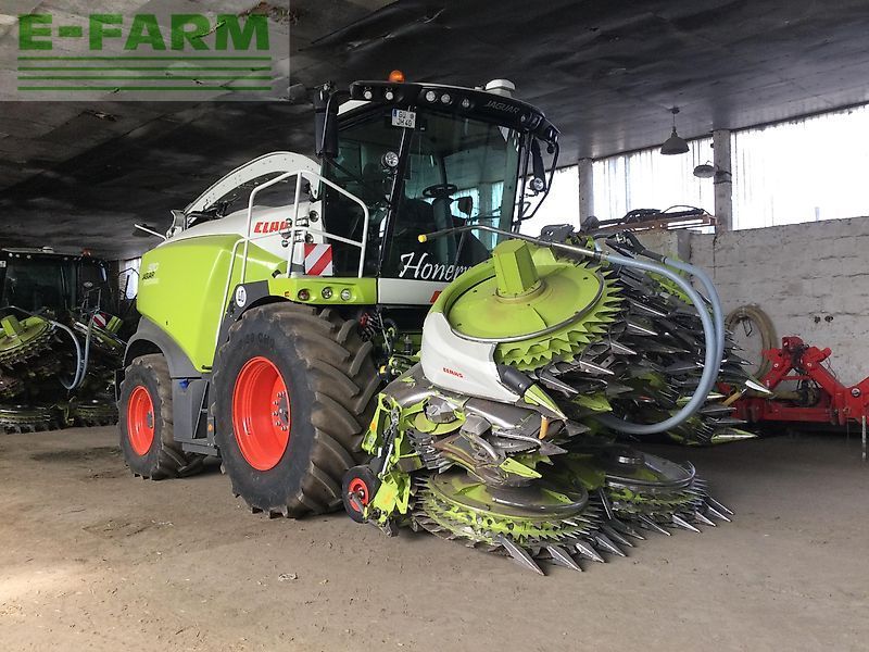 Claas Jaguar 970 Self propelled forage harvester €528,000