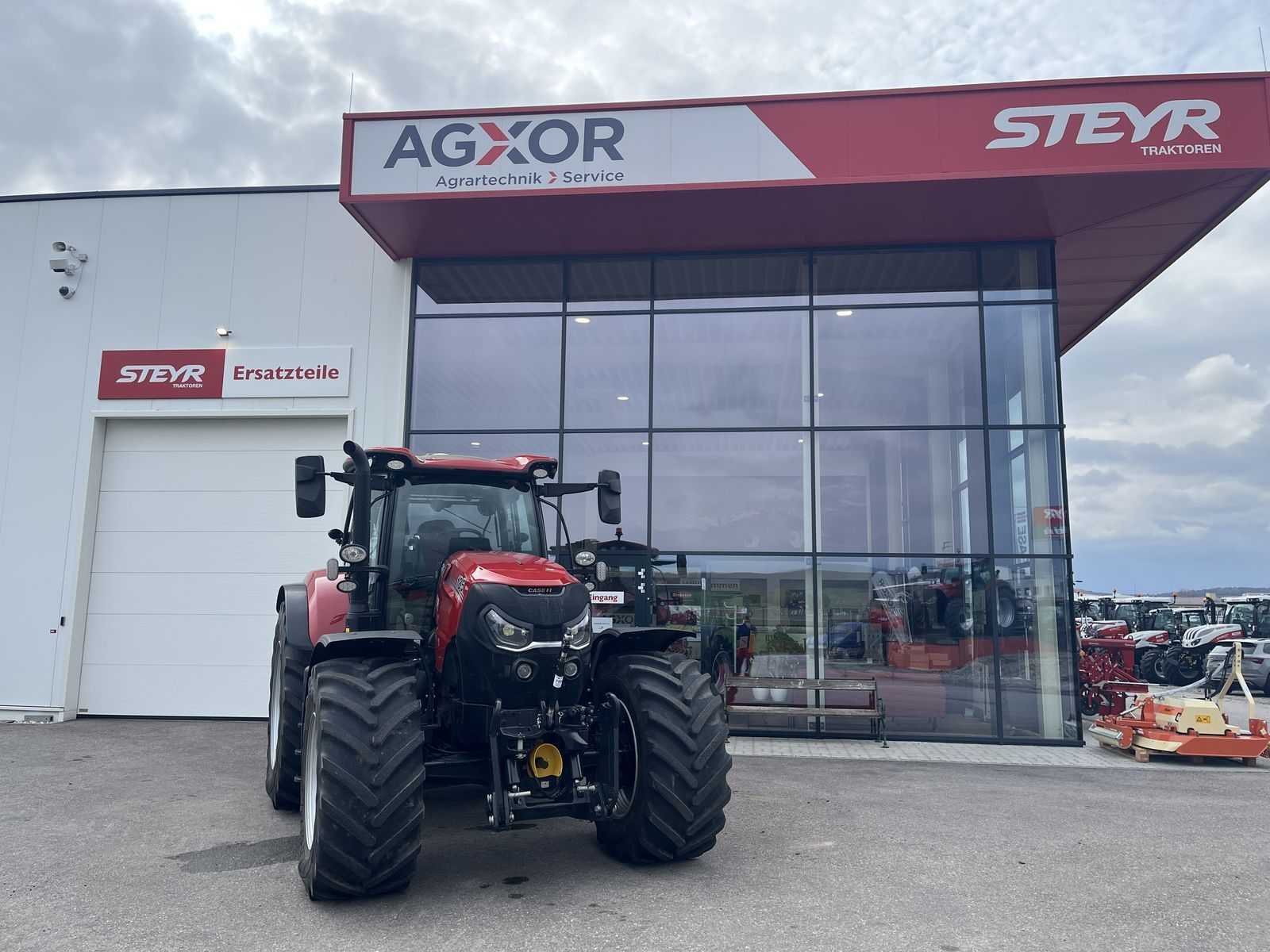 Case IH Puma 185 CVX Tractor €135,490