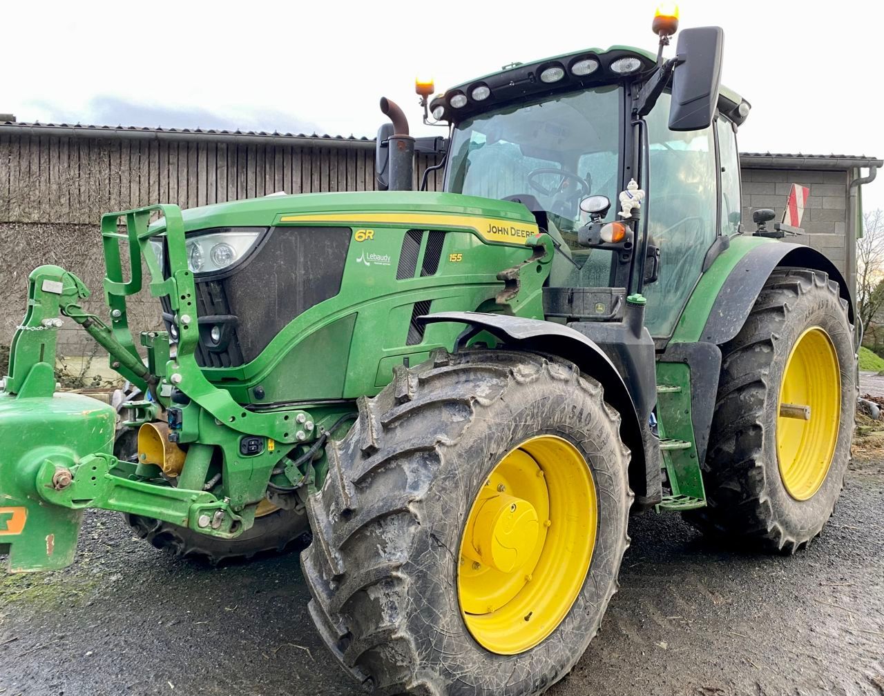 E-FARM: John Deere 6R 155 - Traktor - id VDRPIDU - 155.000 € - Produktionsår: 2023 - Motortimer: 2.000,Motoreffekt (HP): 156,Frankrig