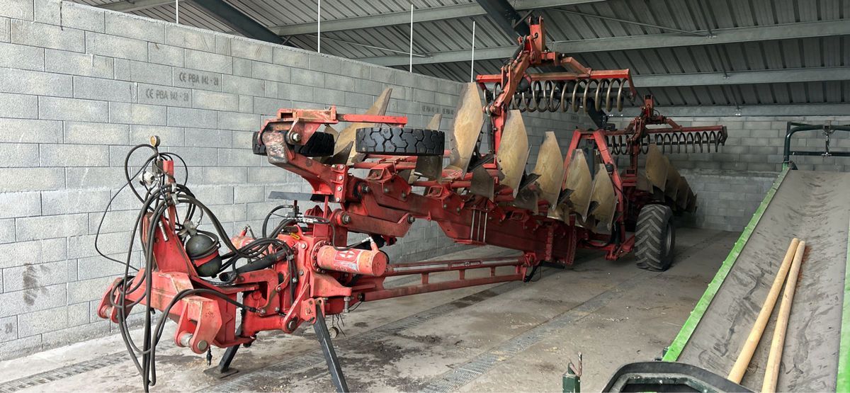 E-FARM: GREGOIRE BESSON spslb9 - Charrue - id SQPW3RN - 19 800 € - Année: 2009 - France