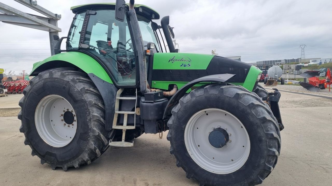 Deutz-Fahr Agrotron 265 tractor 53 000 €