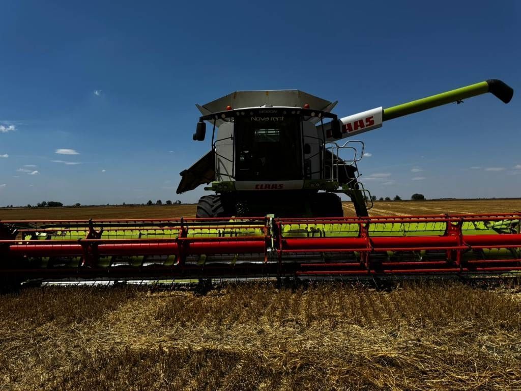 E-FARM: Claas Lexion 770 - Moissoneuse-batteuse - id HPNBLLE - 170 000 € - Année: 2015 - Lecture du nombre d'heure: 2 000,Puissance du moteur (chevaux): 585,Lituanie