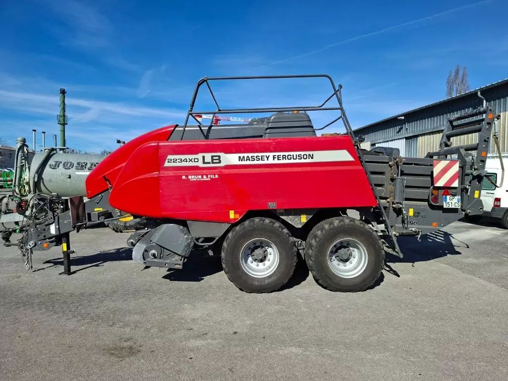 Massey Ferguson 2234 xd Baler €155,000