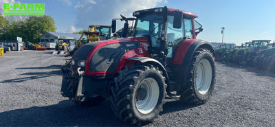 E-FARM: Valtra T163e - Tractor - id EQZ2SKY - €46,560 - Year of construction: 2013 - Engine hours: 6,238,Engine power (HP): 169.95,Germany