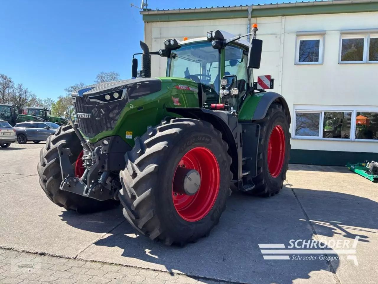 Fendt 1050 Vario Tractor 328.885 €