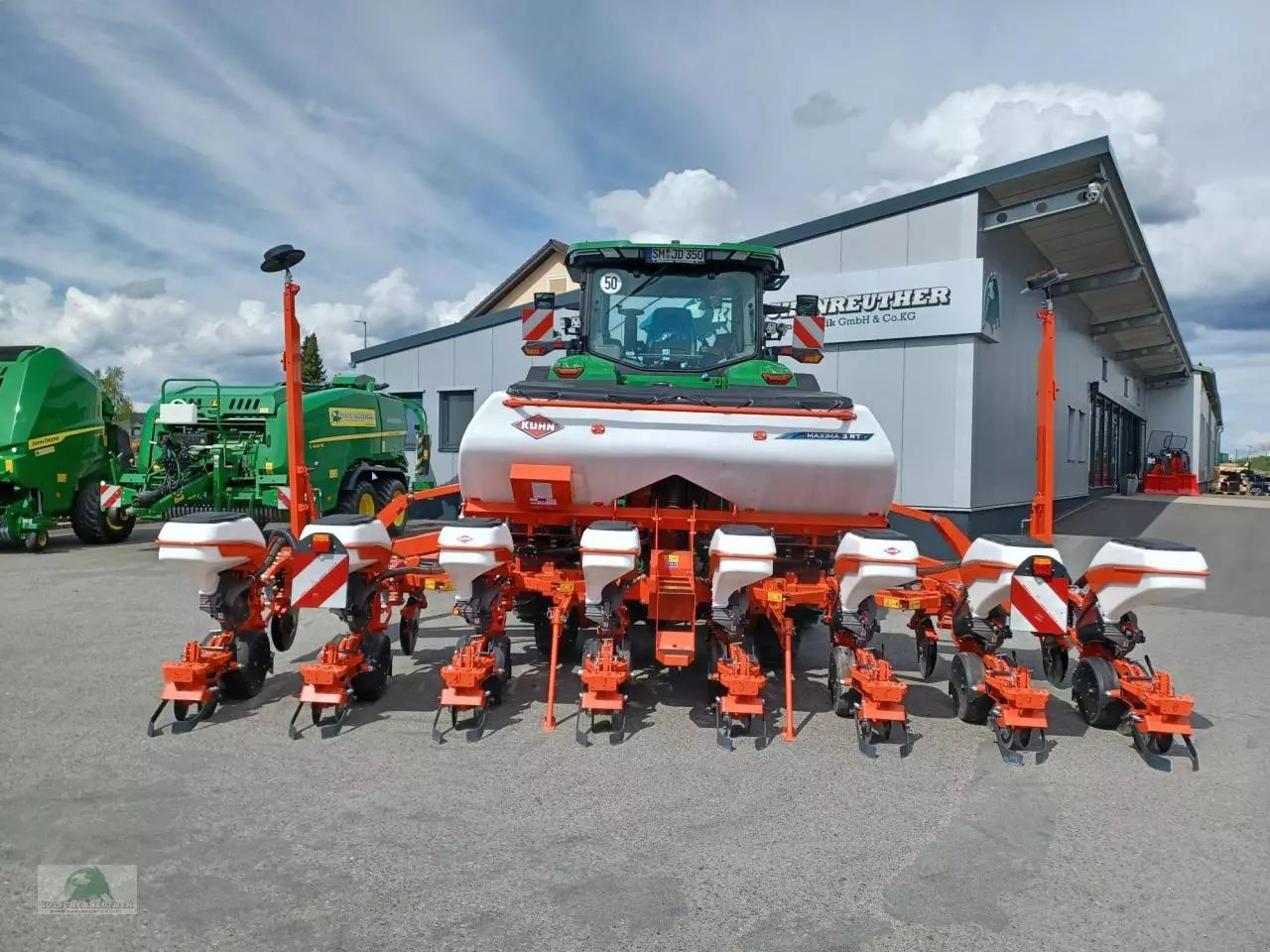 E-FARM: Kuhn Maxima 3 RT-E - Precision drill - id GHCUDIZ - €59,000 - Year of construction: 2024 - Germany